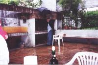 Asador con paraguas (7395 B/61,25 KB)