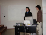 Los chicos dando la charla (8372 B/57,42 KB)